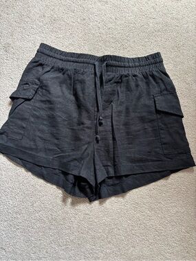 Ambiance Apparel Black Linen Blend Cargo Shorts Women’s Large